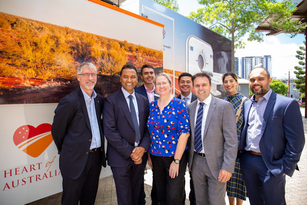Catherine Jones and Rolf Gomes with the Philips Australia team at the launch of the Heart of Australia CT truck in February 2022
