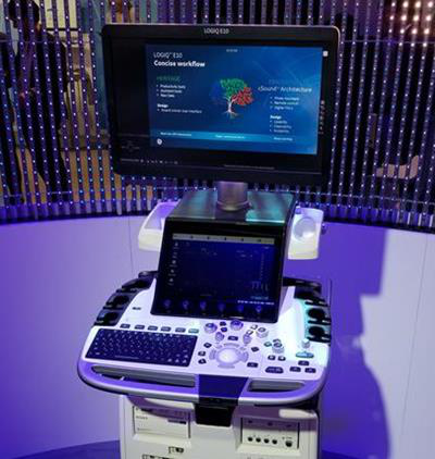 Logiq E10 ultrasound scanner