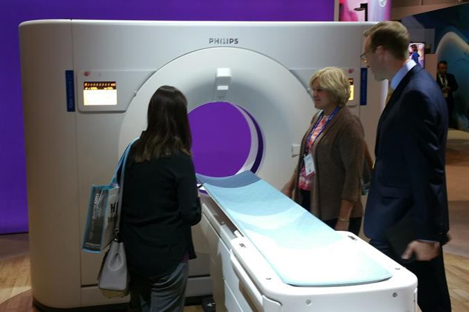 IQon spectral CT scanner